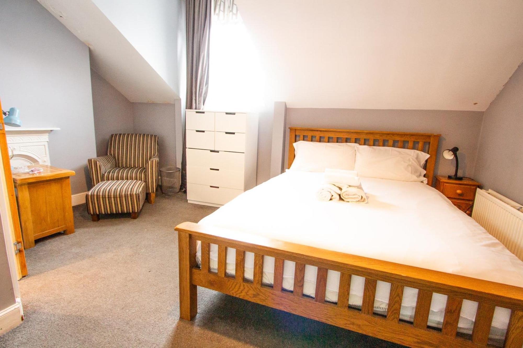Homely Ensuite Room Near City Centre Manchester Exterior photo